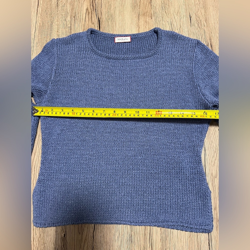 Sweater - Picture 5 of 9